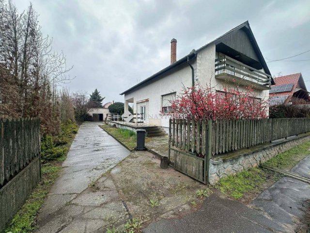 Eladó családi ház, Albertirsán 63.5 M Ft, 4 szobás