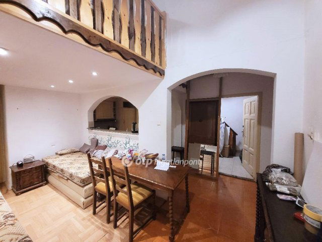 Eladó téglalakás, Budapesten, I. kerületben 82.5 M Ft, 2 szobás