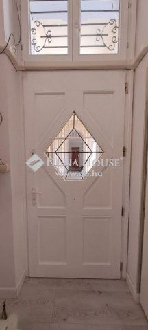 Eladó téglalakás, Budapesten, VI. kerületben 149 M Ft, 3 szobás