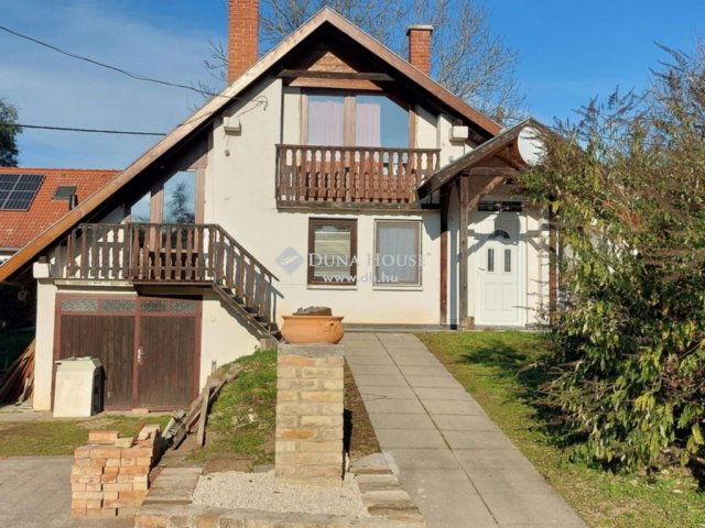 Eladó családi ház, Tamásiban 120 M Ft, 6 szobás