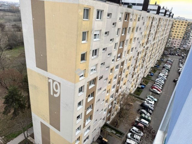 Eladó panellakás, Budapesten, XV. kerületben 78 M Ft, 3+1 szobás