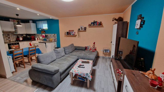 Eladó sorház, Délegyházán 60.9 M Ft, 3 szobás