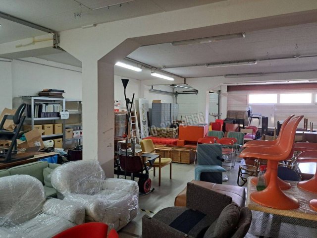 Eladó ipari ingatlan, Budapesten, III. kerületben 490 M Ft