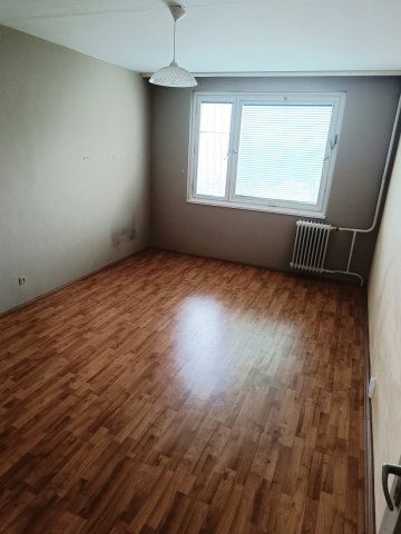 Eladó panellakás, Debrecenben, Boka Károly utcában 42.5 M Ft