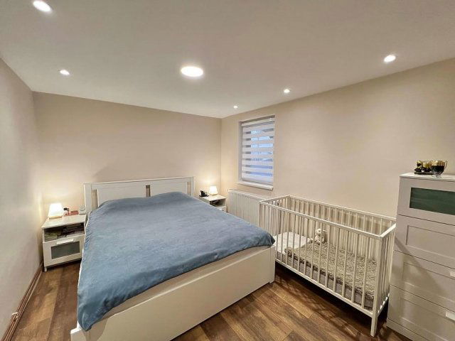 Eladó családi ház, Érden 66.5 M Ft, 3 szobás