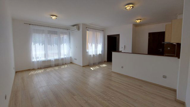 Eladó téglalakás, Budapesten, VI. kerületben, Szív utcában