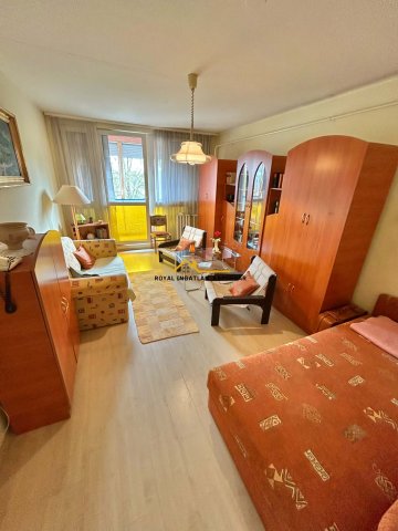 Eladó panellakás, Kaposváron, Szondy György utcában 24.5 M Ft