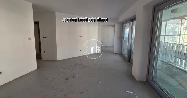 Eladó téglalakás, Szegeden 105 M Ft, 3 szobás