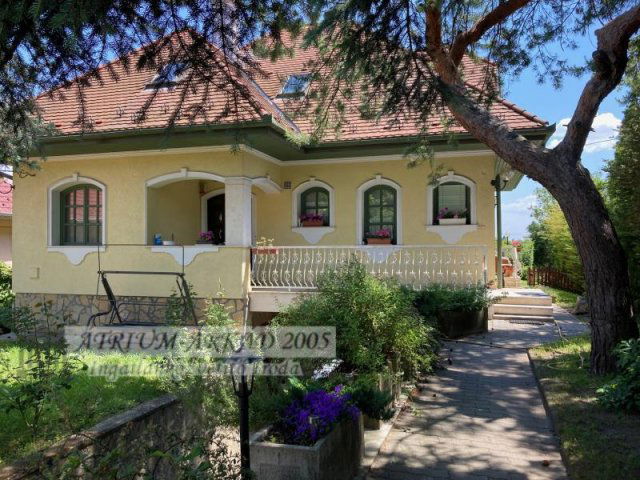 Eladó családi ház, Érden 382 M Ft, 6 szobás