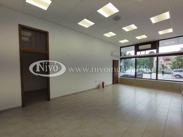 Kiadó üzlethelyiség, Veszprémben 240 E Ft / hó, 1+2 szobás