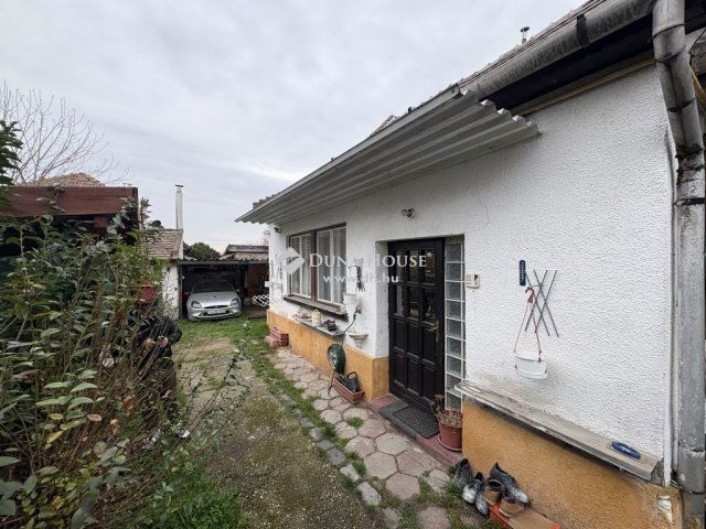 Eladó téglalakás, Budapesten, XXIII. kerületben 35.5 M Ft