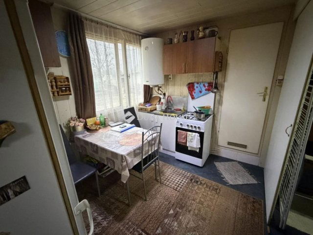 Eladó családi ház, Sándorfalván 15 M Ft, 2+1 szobás