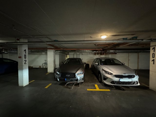 Eladó garázs, Budapesten, XI. kerületben, Szerémi úton 23.8 M Ft