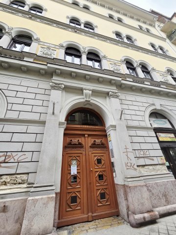 Eladó téglalakás, Budapesten, VIII. kerületben 69.9 M Ft