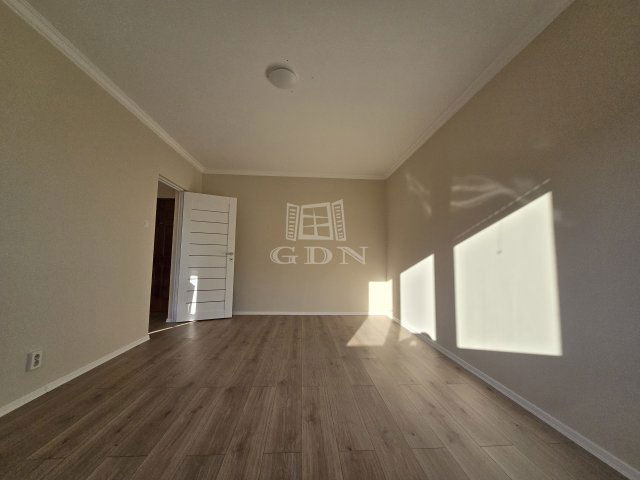 Eladó panellakás, Budapesten, XV. kerületben 55 M Ft, 1+1 szobás