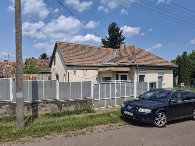 Eladó családi ház, Mátraderecskén 13 M Ft, 2+1 szobás