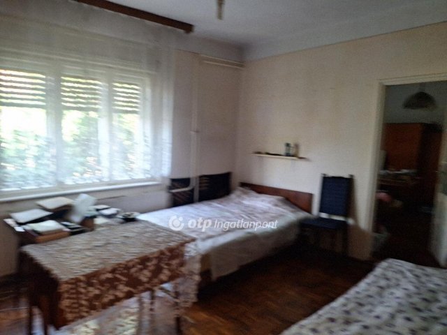Eladó családi ház, Mezőhegyesen 12.5 M Ft, 2 szobás