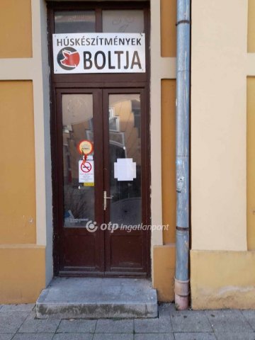 Eladó üzlethelyiség, Kaposváron 15 M Ft / költözzbe.hu