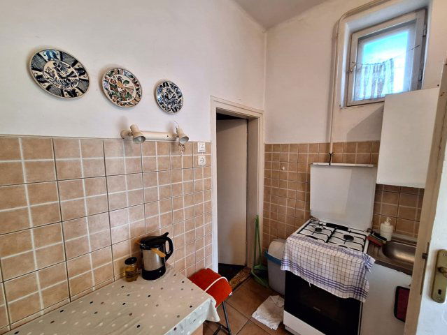 Eladó családi ház, Szentistvánon 27.2 M Ft, 2+1 szobás