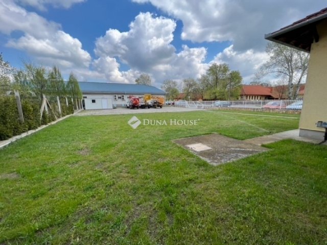 Eladó iroda, Kisteleken 99 M Ft / költözzbe.hu