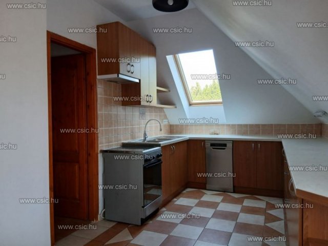 Kiadó családi ház, albérlet, Nagykovácsiban 350 E Ft / hó
