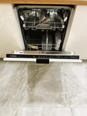 Eladó téglalakás, Komlón 32 M Ft, 2 szobás