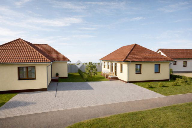 Eladó ikerház, Monoron, Jósika utcában 78.5 M Ft, 4 szobás