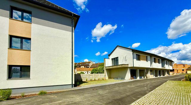 Eladó téglalakás, Sárváron, Árpád utcában 70.741 M Ft