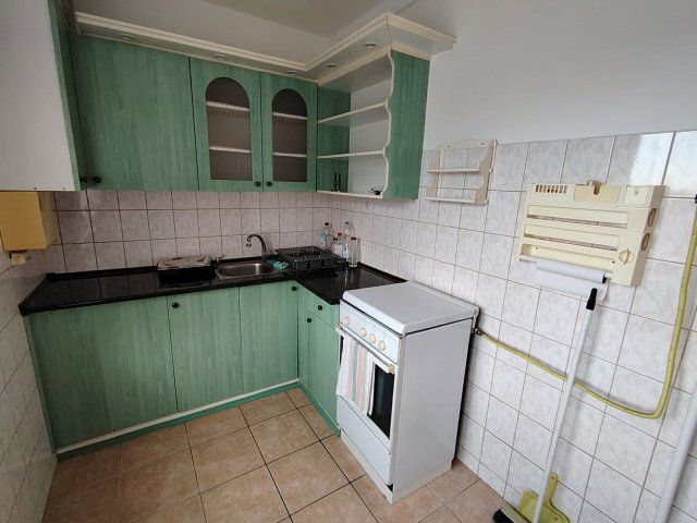 Eladó panellakás, Székesfehérvárott 45.9 M Ft, 2 szobás