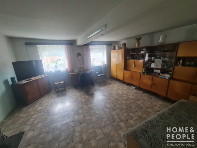 Eladó családi ház, Hódmezővásárhelyen 39 M Ft, 3 szobás
