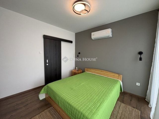 Eladó családi ház, Kecskeméten 124.99 M Ft, 4 szobás