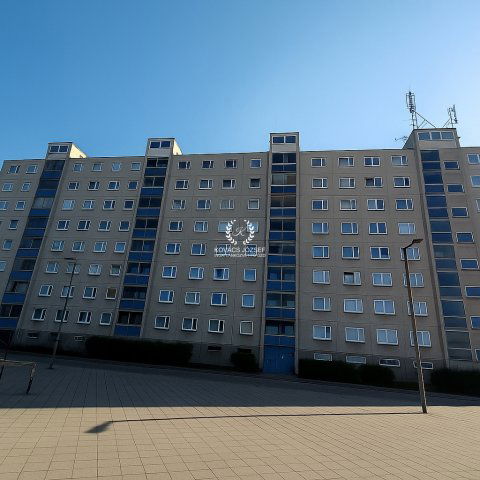 Eladó panellakás, Ózdon 13.5 M Ft, 2 szobás
