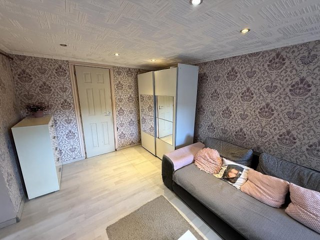 Eladó családi ház, Szentendrén 44.9 M Ft, 2 szobás