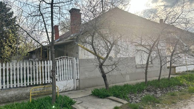 Eladó családi ház, Cibakházán 8.5 M Ft, 3 szobás
