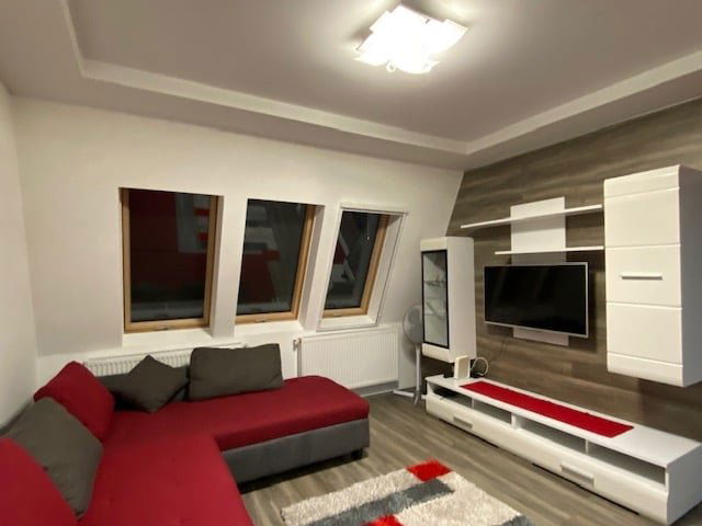 Kiadó téglalakás, albérlet, Debrecenben 260 E Ft / hó, 3 szobás