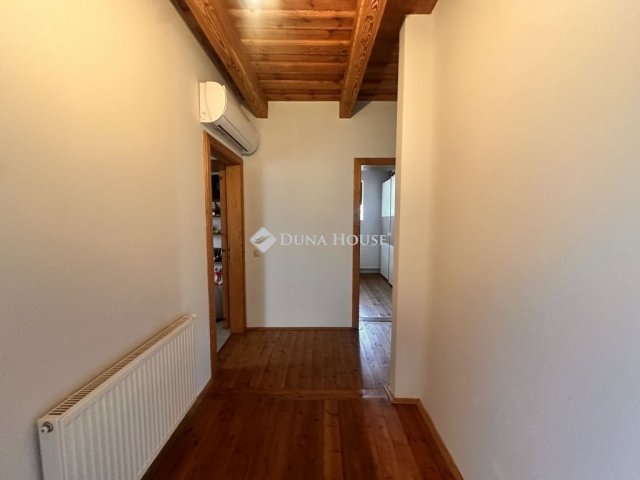 Eladó családi ház, Csákánydoroszlón 120 M Ft, 5 szobás