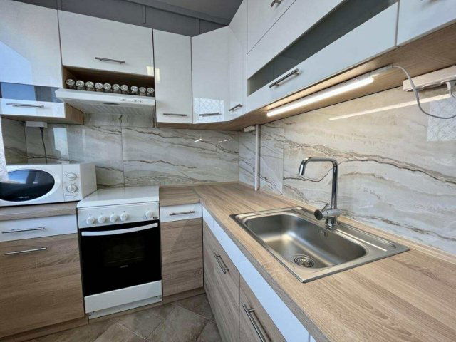 Eladó panellakás, Kecskeméten 43.9 M Ft, 2 szobás