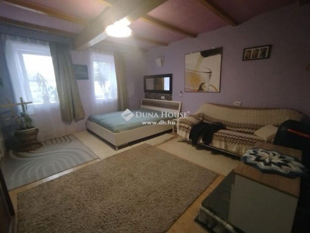 Eladó családi ház, Jánoshalmán 15.9 M Ft, 2 szobás