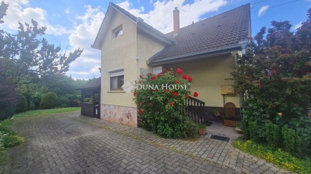 Eladó családi ház, Zalaegerszegen 110 M Ft, 6 szobás