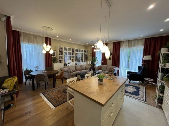 Eladó családi ház, Budakeszin 239 M Ft, 4 szobás