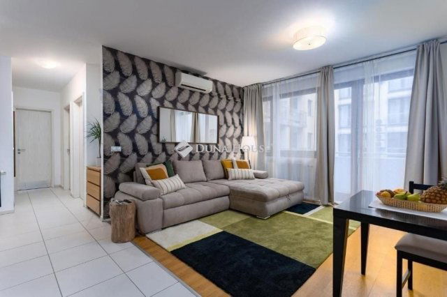 Eladó téglalakás, Budapesten, VI. kerületben 125 M Ft, 3 szobás