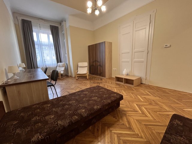 Eladó téglalakás, Budapesten, VIII. kerületben 79.9 M Ft