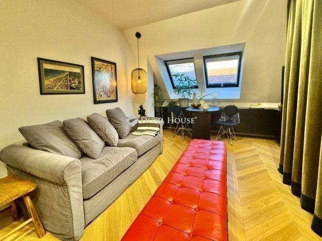 Eladó téglalakás, Budapesten, VI. kerületben 197 M Ft, 3 szobás