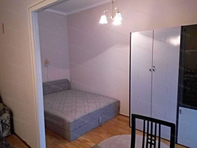 Kiadó téglalakás, albérlet, Kaposváron 135 E Ft / hó, 2 szobás