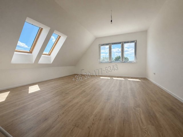 Eladó téglalakás, Tatabányán, Szőlődomb utcában 72.39 M Ft