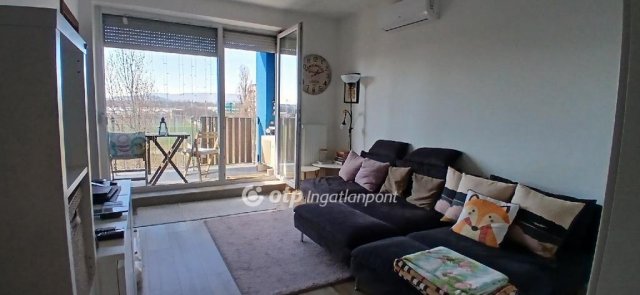 Eladó téglalakás, Budapesten, VIII. kerületben 99.9 M Ft