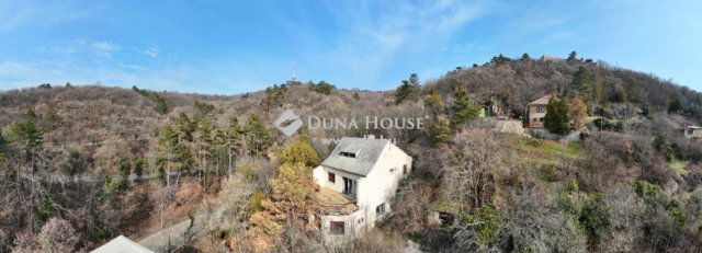 Eladó családi ház, Pécsett 84.9 M Ft, 5 szobás