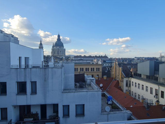 Eladó téglalakás, Budapesten, VI. kerületben 164.22 M Ft