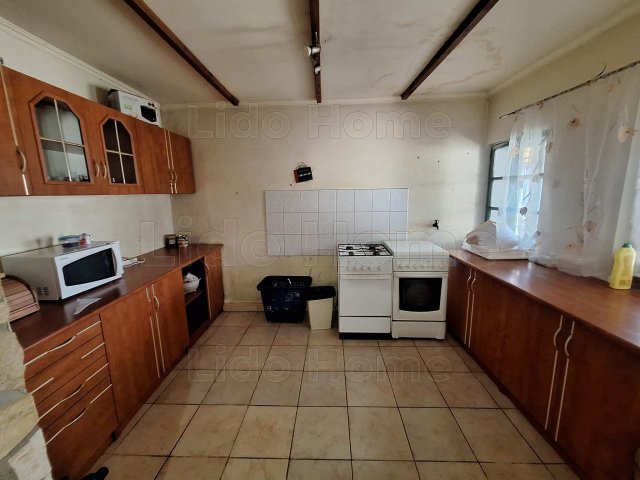 Eladó családi ház, Gigén 9.9 M Ft, 3 szobás