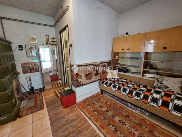 Eladó ikerház, Budapesten, XXI. kerületben 39 M Ft, 1 szobás